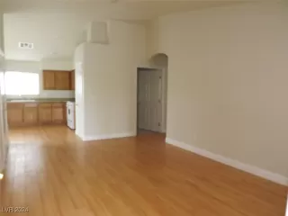 Photo #4: 2624626 Listing 