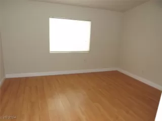 Photo #5: 2624626 Listing 