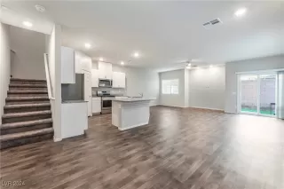 Photo #3: 2624646 Listing 