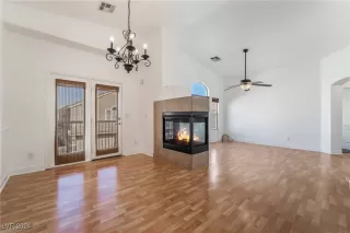 Photo #2: 2624654 Listing 