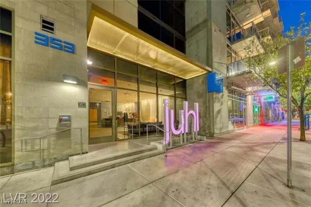 MLS: 2624655 Condo For Sale