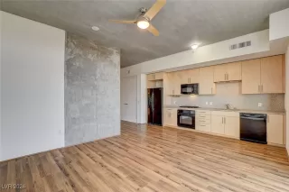 Photo #2: 2624655 Listing 