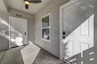 Photo #4: 2624721 Listing