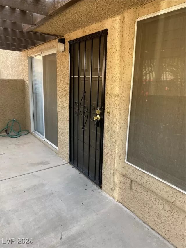 MLS: 2624728 Condo For Sale