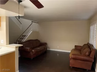 Photo #2: 2624728 Listing 