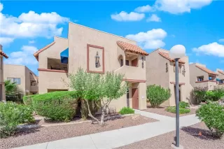 Photo #2: 2624768 Listing