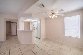 Photo #6: 2624770 Listing