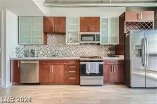 Photo #2: 2624775 Listing 