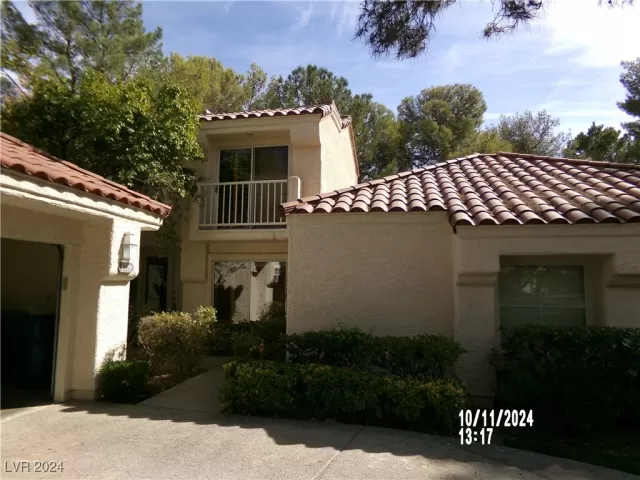 MLS: 2624791 Condo For Sale