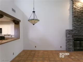 Photo #4: 2624791 Listing 