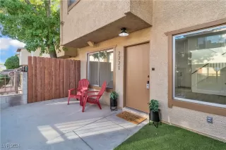 Photo #6: 2624803 Listing