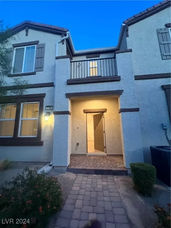 MLS: 2624844 Condo For Sale