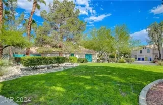 Photo #2: 2624856 Listing 