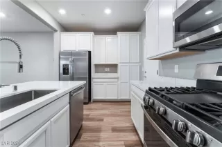 Photo #5: 2624872 Listing 