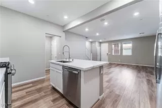 Photo #6: 2624872 Listing 