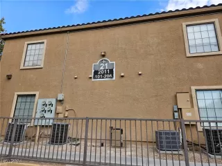 Photo #1: 2624886 Listing 