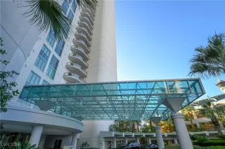 Photo #5: 2624901 Listing