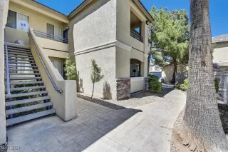 Photo #1: 2624926 Listing 