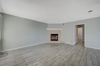 Photo #1: 2624945 Listing