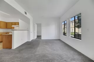 Photo #4: 2624950 Listing 