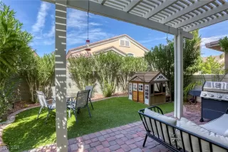 Photo #2: 2624966 Listing