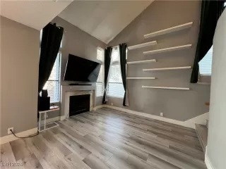 Photo #3: 2624975 Listing 