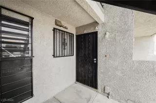 Photo #1: 2625033 Listing