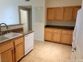 Photo #5: 2625035 Listing 