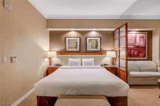 Photo #1: 2625049 Listing