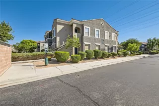 Photo #1: 2625055 Listing