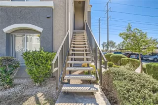 Photo #3: 2625055 Listing