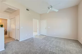 Photo #5: 2625055 Listing