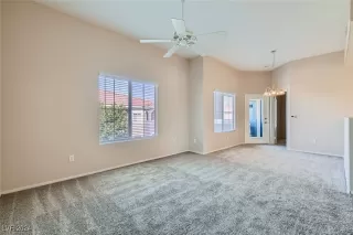 Photo #6: 2625055 Listing