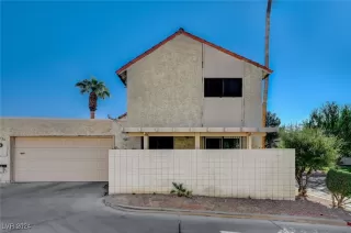 Photo #1: 2625067 Listing