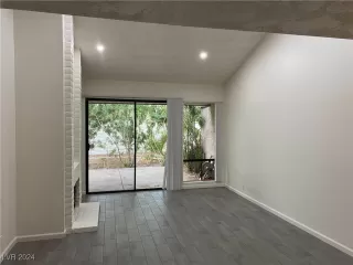 Photo #6: 2625068 Listing 