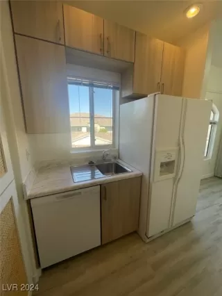 Photo #6: 2625083 Listing 