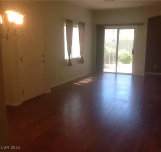 Photo #6: 2625102 Listing 