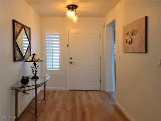 Photo #3: 2625103 Listing