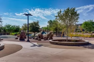 Photo #4: 2625117 Listing 