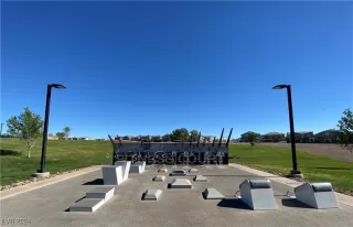 Photo #5: 2625117 Listing 