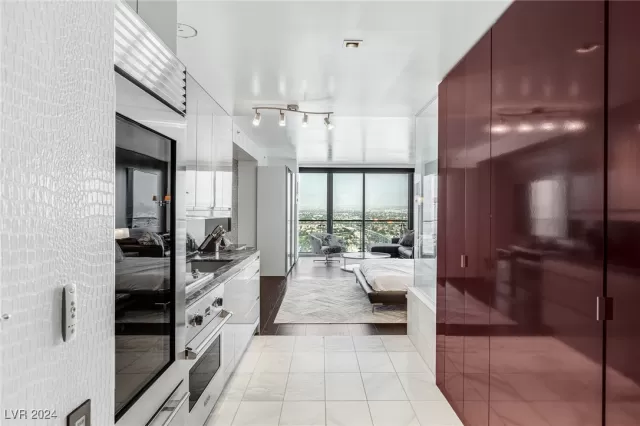 MLS: 2625148 Condo For Sale