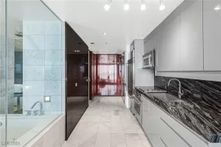 Photo #5: 2625148 Listing