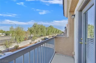 Photo #4: 2625157 Listing 