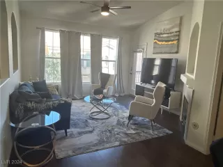 Photo #1: 2625178 Listing 