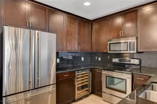 Photo #3: 2625182 Listing 