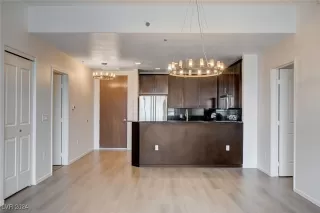 Photo #6: 2625182 Listing 