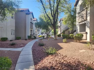 Photo #1: 2625190 Listing 