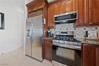 Photo #4: 2625192 Listing 