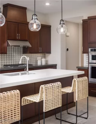 Photo #3: 2625219 Listing 