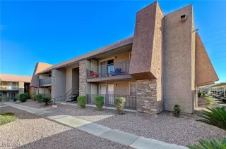 Photo #5: 2625282 Listing